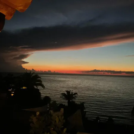 Tina Tropea Costa Dei Monaci Parghelia, Sabbia Fine E Bianca E Mare Cristallino *
