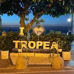 Tina Tropea Costa Dei Monaci Parghelia, Sabbia Fine E Bianca E Mare Cristallino * Tropea